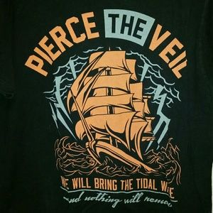 Pierce the veil T-Shirt